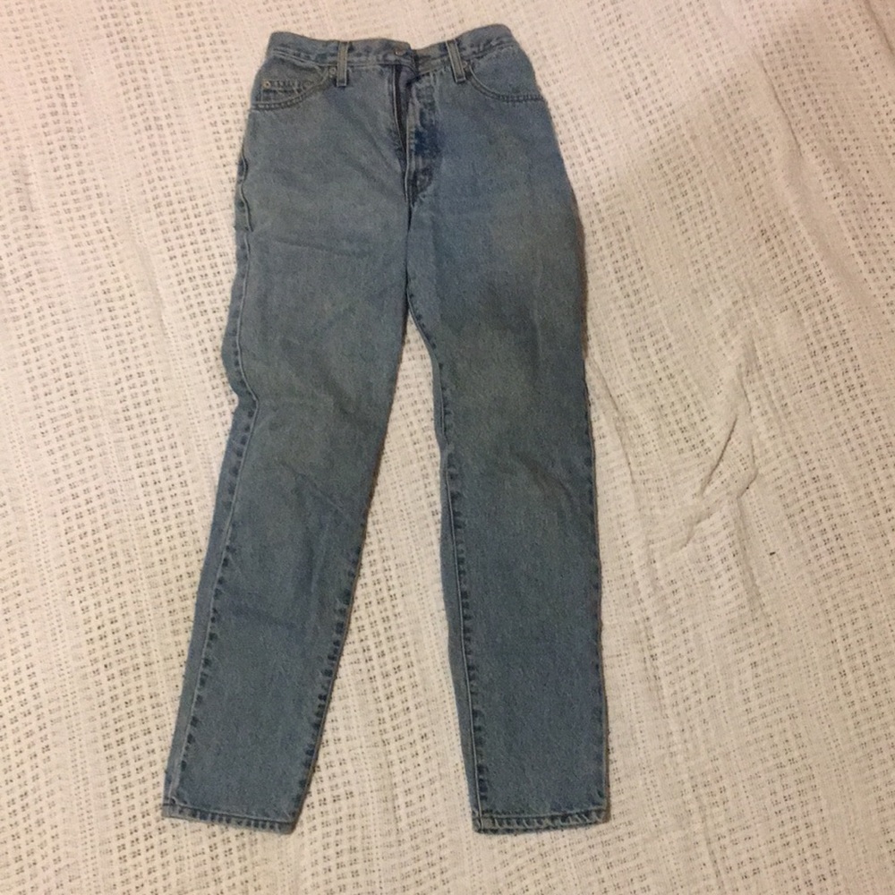Guess Jeans, original design straight leg size 28